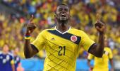 Colombia trounce Japan to top Group C