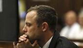 Social worker says Pistorius heartbroken