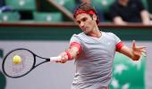 French Open: Federer cruises into 2nd round