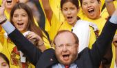 Sports Shorts: Manchester United owner Malcolm Glazer dies at 85