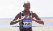 New York Marathon PHOTOS: Kenyans Kipsang, Keitany scrape to wins