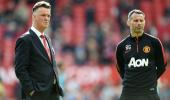 Van Gaal must stop history repeating itself at Manchester United