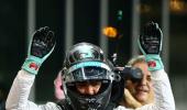 Rosberg beats Hamilton to Abu Dhabi pole