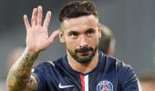 Ligue 1: Lavezzi goal sends PSG to the top