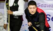 China's 14-year-old Bingtao wins World snooker