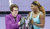 WTA Finals: Ruthless Serena Williams avenges loss to Halep