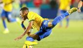 Neymar stunner gives Brazil win over Colombia