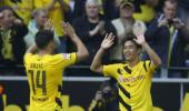 'Lost son' Kagawa scores on Dortmund return, Bayern win