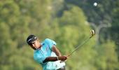 Lahiri stays ahead in Malaysia