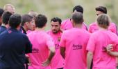 Xavi still valuable to Barca's plans: Luis Enrique