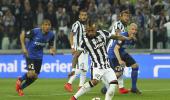 Juve edge Monaco with Vidal penalty