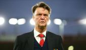 Manchester United players 'fighting' for Van Gaal, says Rooney