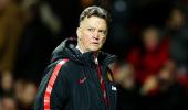 Van Gaal to contest FA charge for Cambridge comments