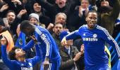 EPL PHOTOS: Willian strike keeps Chelsea; City thumps Stoke