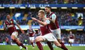 EPL: Chelsea held by Burnley, Swansea do United double