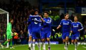 Chelsea pull clear as Man City held by Everton