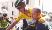 Tour de France: Froome takes lead; Martin crashes out