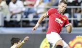 Schneiderlin sizzles on debut to give United 1-0 win