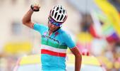 Tour de France: Froome has lead cut; Nibali wins 19th stage