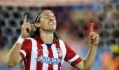 Transfer Buzz: Filipe Luis rejoins Atletico from Chelsea