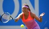 Azarenka injures foot, Ivanovic loses in Birmingham