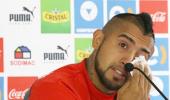 With tears in his eyes, soccer star Vidal asks for forgiveness