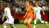 Women's World Cup: Dutch look to women's Messi for upset result