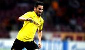 Borussia Dortmund's Guendogan now considering to stay on