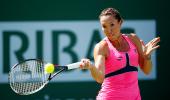 Jankovic advances past injured Tsurenko