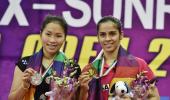 Saina, Srikanth lift India Open Super Series titles