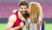 PHOTOS: Sexy Shakira and Pique's adorable PDA!