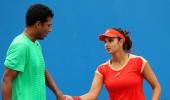 Sania-Mahesh vs Leander-Navratilova in exhibition tie in Delhi!