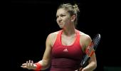 Injured Halep '50-50' for French Open