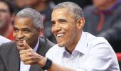 Obama gives thumbs up to US women's soccer team