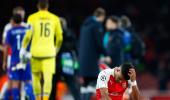 Wenger hoping injured Gunners regain fitness in time for new season