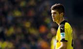 Bundesliga: Teenager Pulisic puts Dortmund close on heels of Bayern