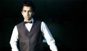 Advani wins historic bronze at 6 Red Snooker World Championship