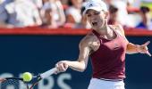 Simona Halep chases Melbourne glory