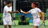 Sania-Bopanna enter quarterfinal, one win away from medal