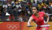 Saina, Sindhu crash out of Asia Badminton C'ships