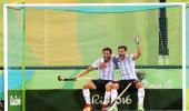 Argentina hold off Belgium to take men's hockey gold