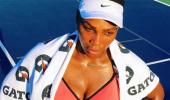 Serena quickly back on court after engagement