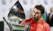 Dubai title: Wawrinka wins after marathon tiebreak