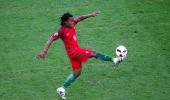 Sanches faces battle to force his way into Bayern team