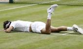 Wimbledon: Federer stunned; Raonic, Murray to clash in final