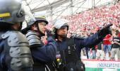 Euro: Hungarian fans and police scuffle before Iceland v Hungary game