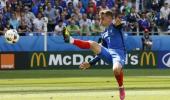 Euro 2016: France's Griezmann spreads wings with perfect timing