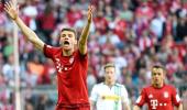 Bayern made to wait for title after Gladbach draw