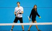 Murray splits with coach Mauresmo