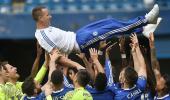 Tearful Terry tells Chelsea fans: 'I want to stay'